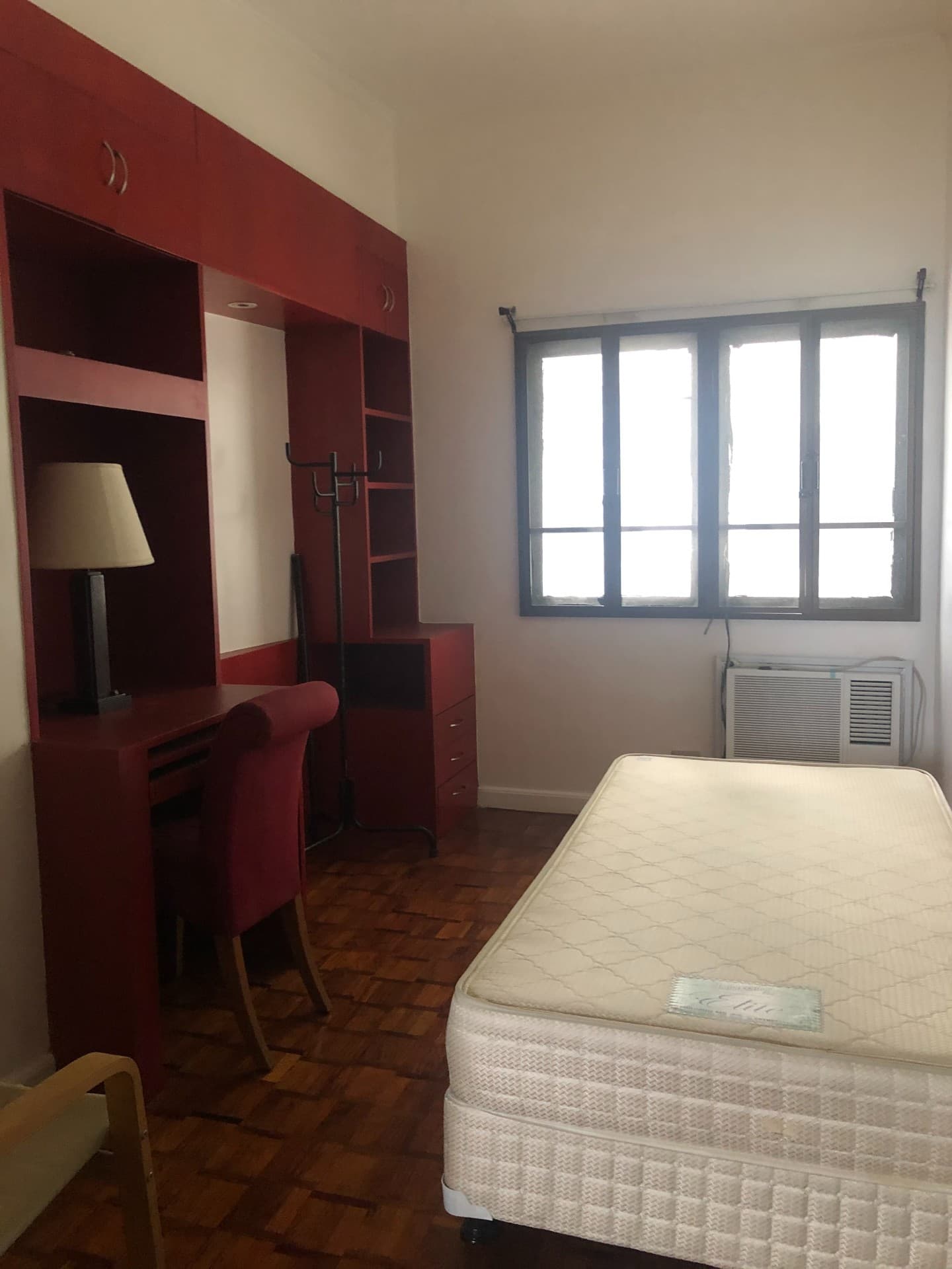 Well located 3 bedroom condominium for rent at BSA Tower - photo 3
