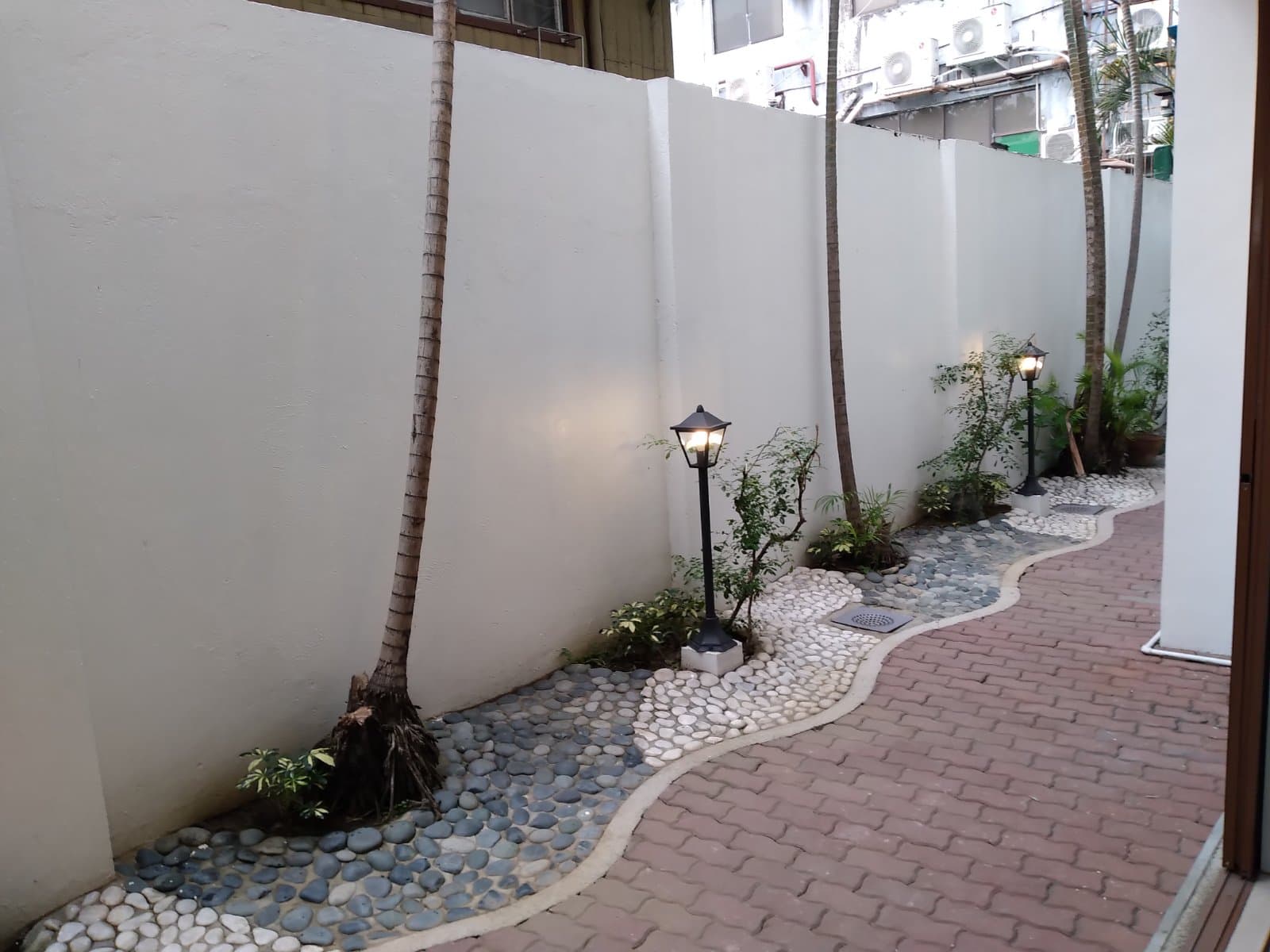 3 Bedroom Duplex House - photo 2