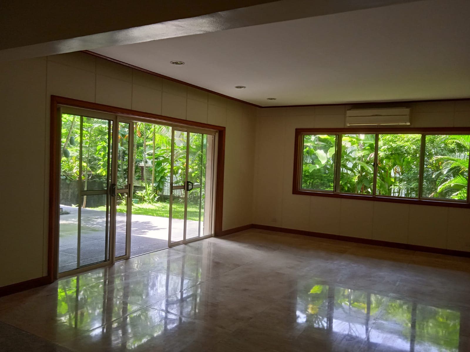 Well Maintained House - photo 5