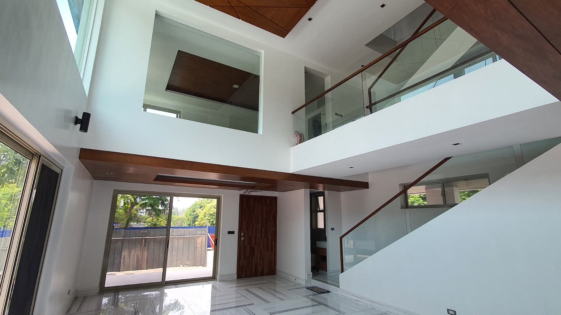 High Ceiling Brand New House - photo 5