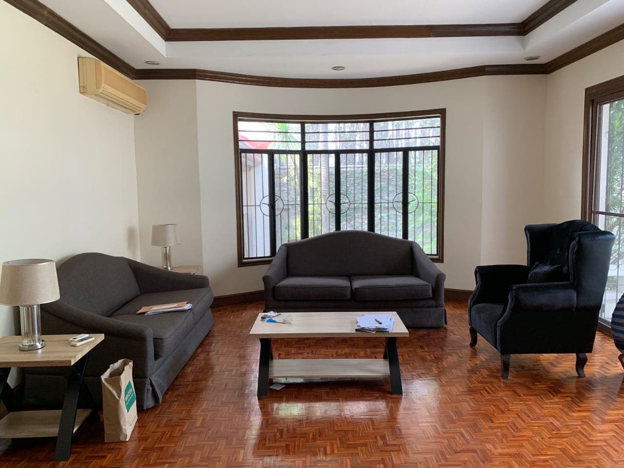 Beautiful House with garden - Magallanes Village, Makati - photo 1