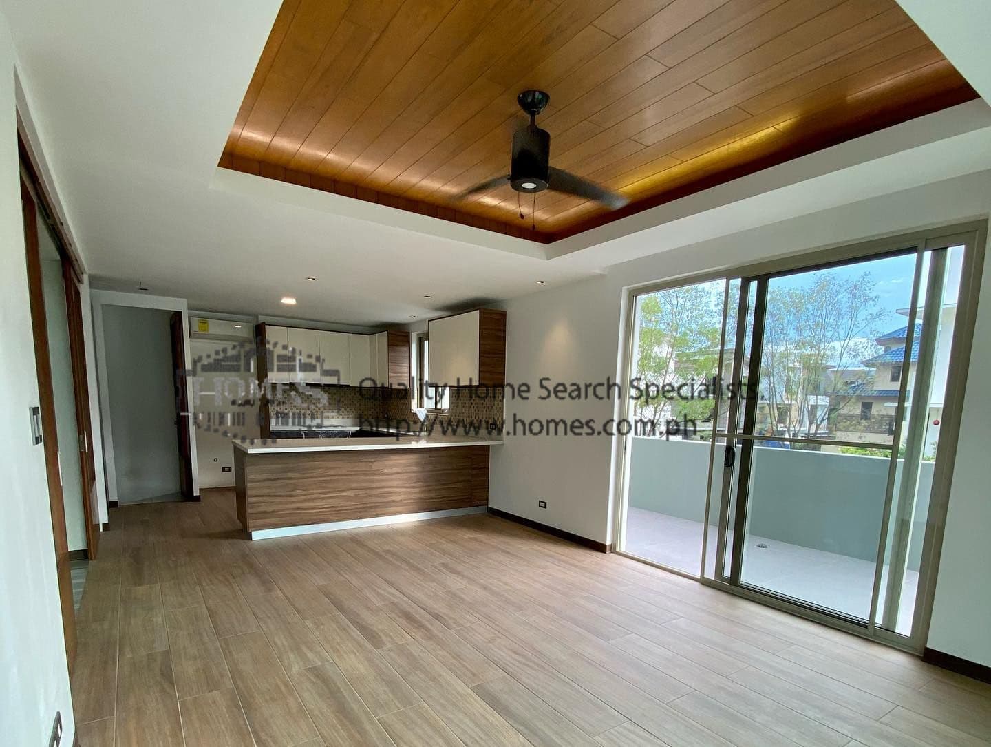 Brand New 3 storey house - photo 2