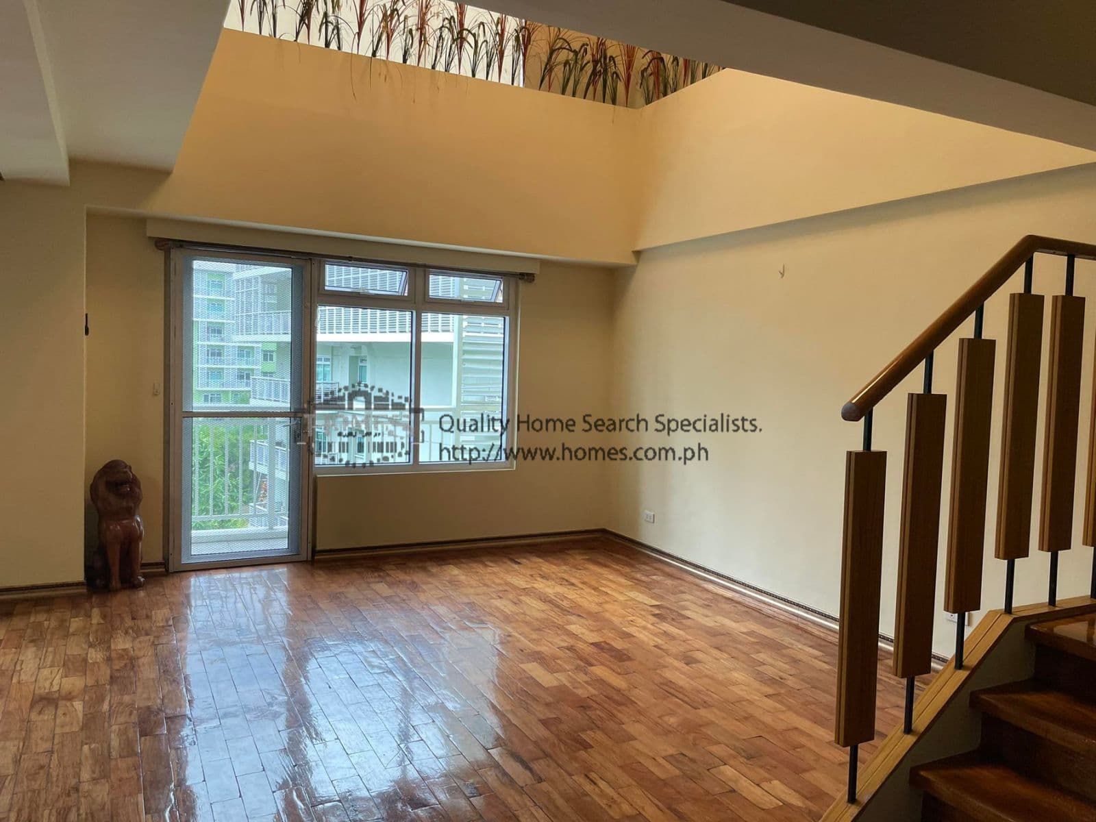 3 Bedroom Loft Unit - photo 4