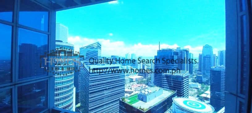 Spacious 3 bedroom unit - photo 2