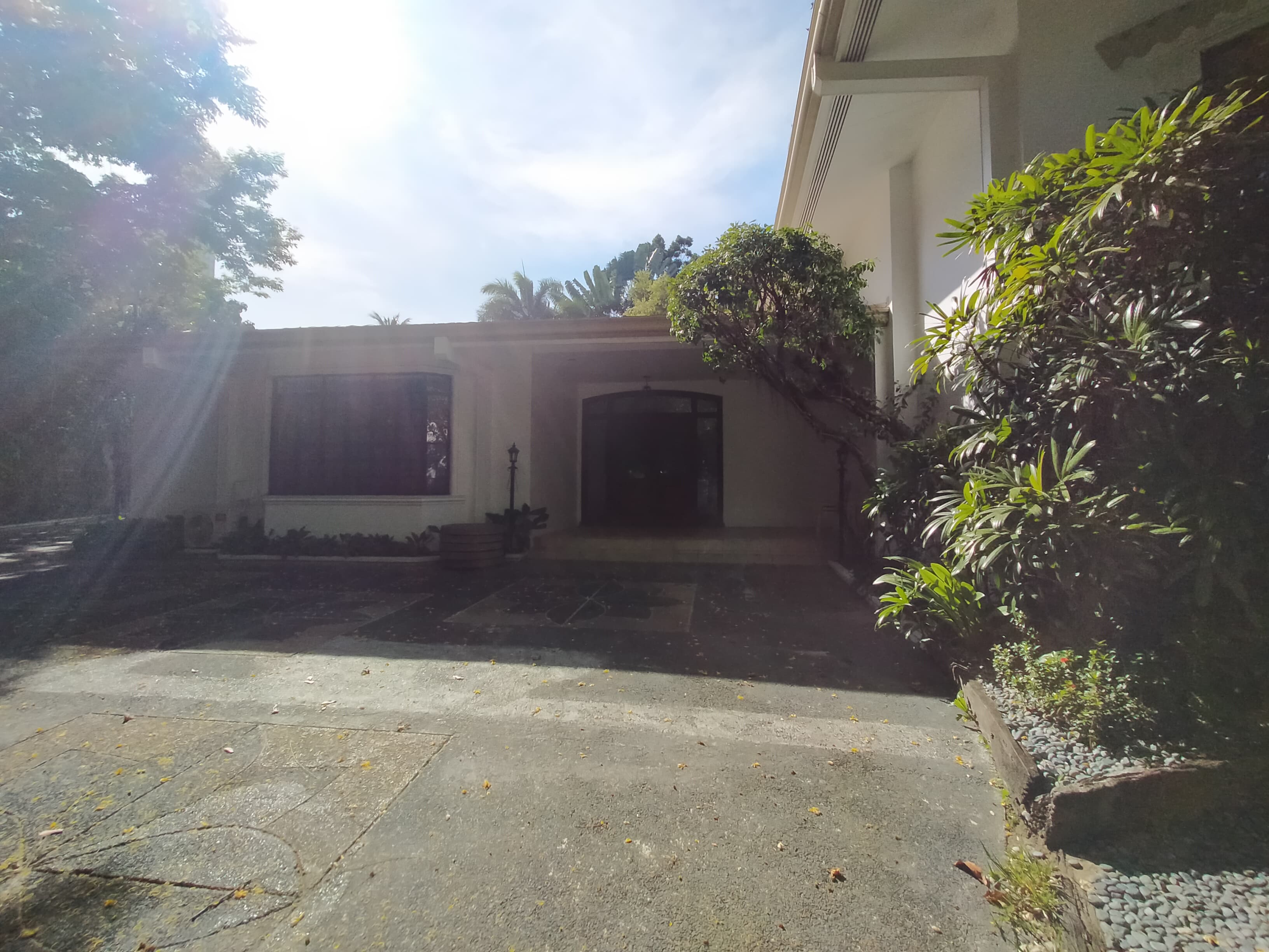 Split Type House - photo 4