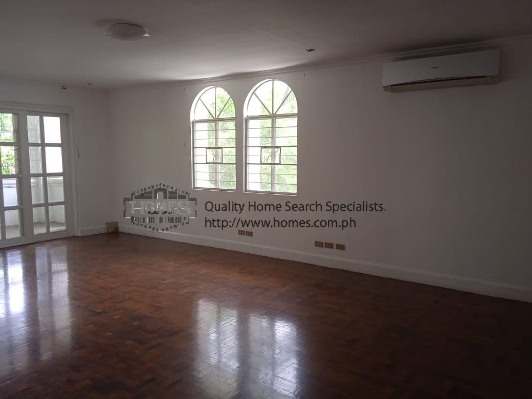 Spacious 2 storey house - photo 5
