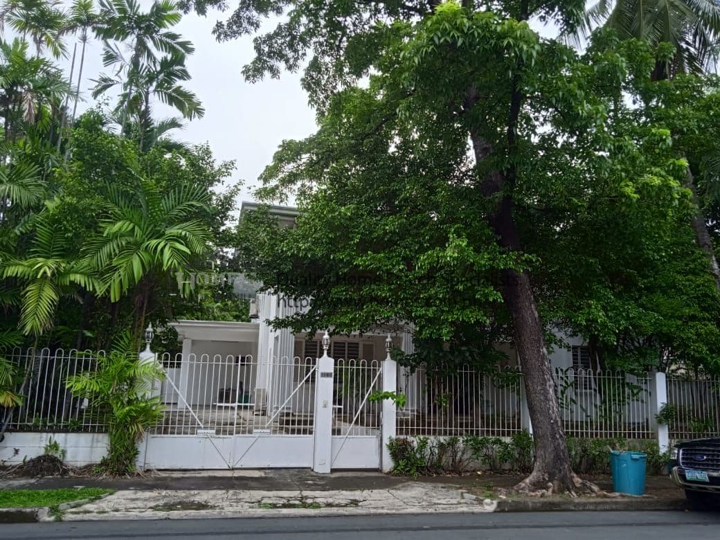 Spacious 2 storey house - Dasmarinas Village, Makati - photo 1