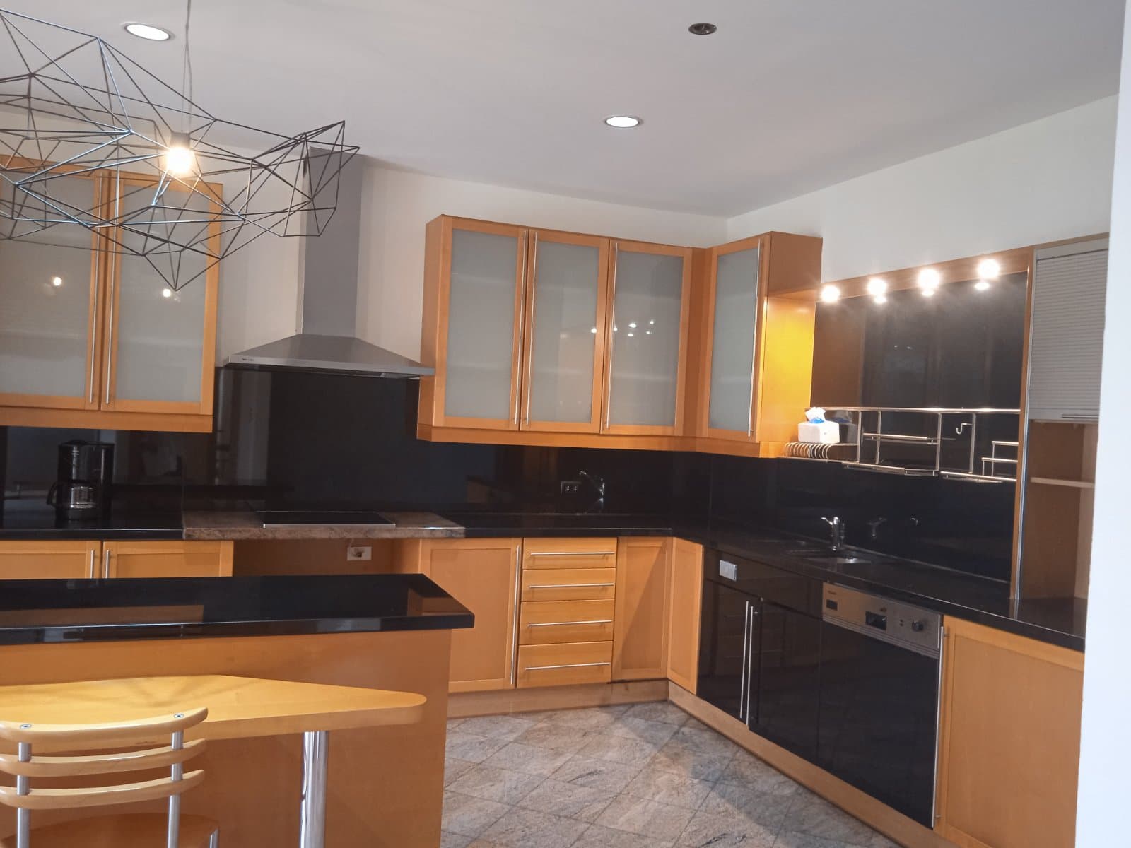 Semi Furnished 3 Bedroom - photo 5