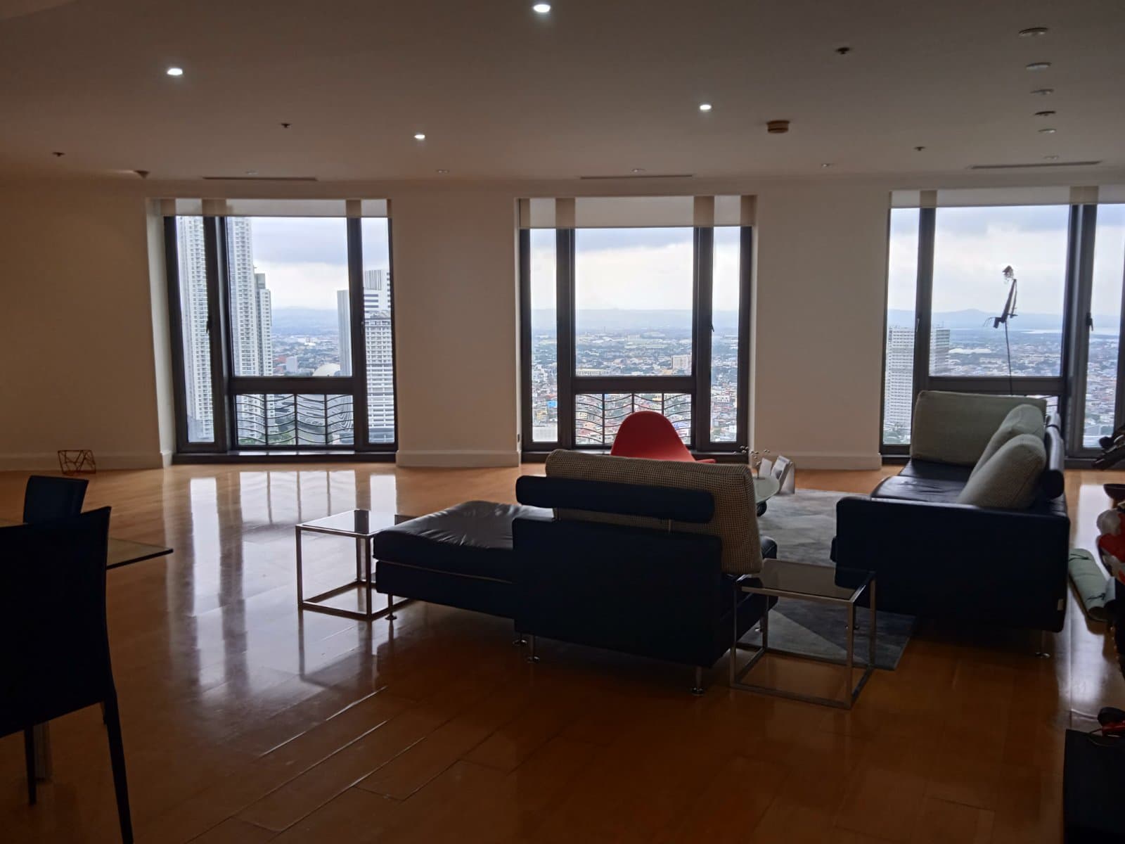 Semi Furnished 3 Bedroom - photo 3