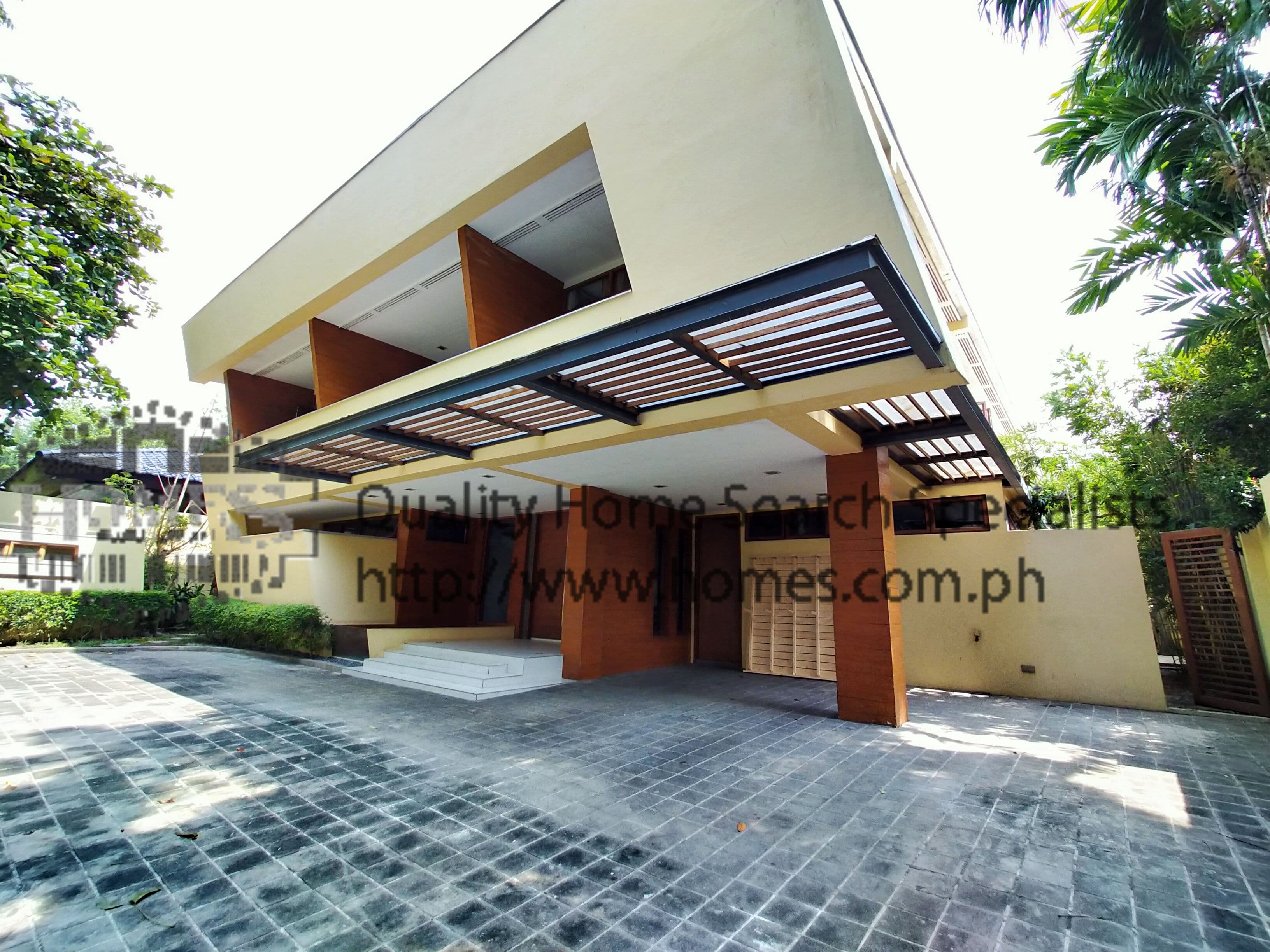 Well spaced modern house - Dasmarinas Village, Makati - photo 1
