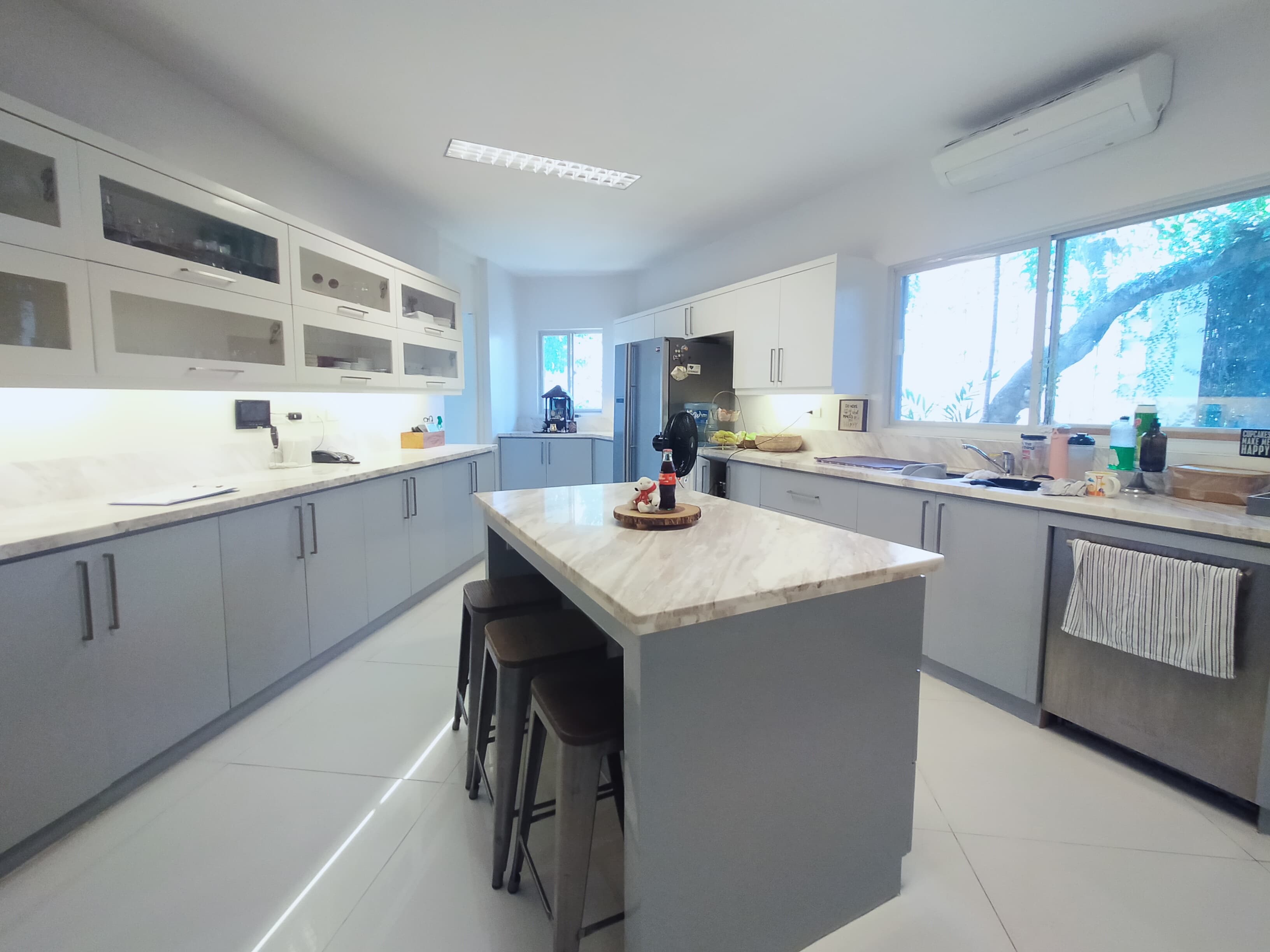 Large Renovated House - photo 5