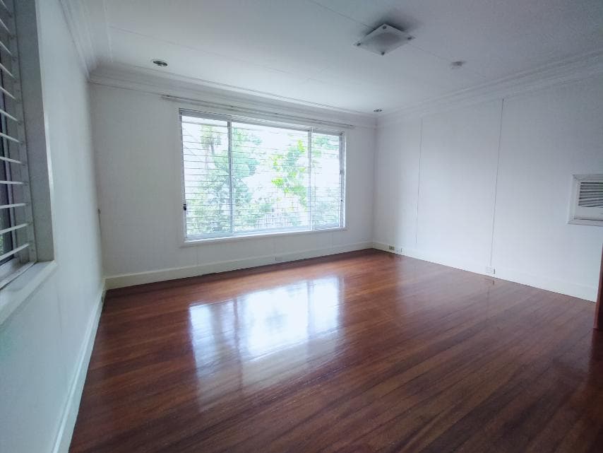 4 Bedroom for rent - photo 5