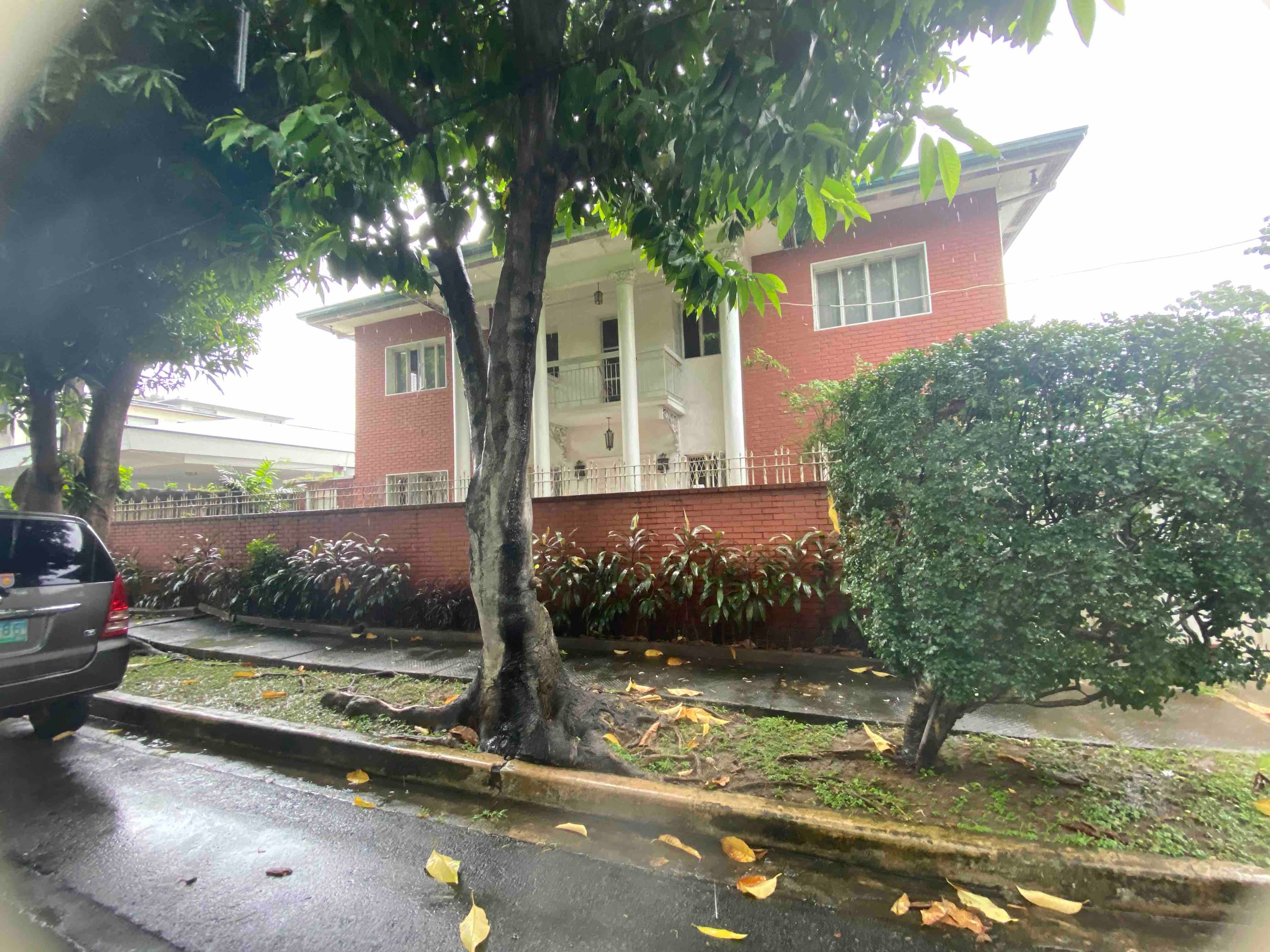 Charming House - Dasmarinas Village, Makati - photo 1
