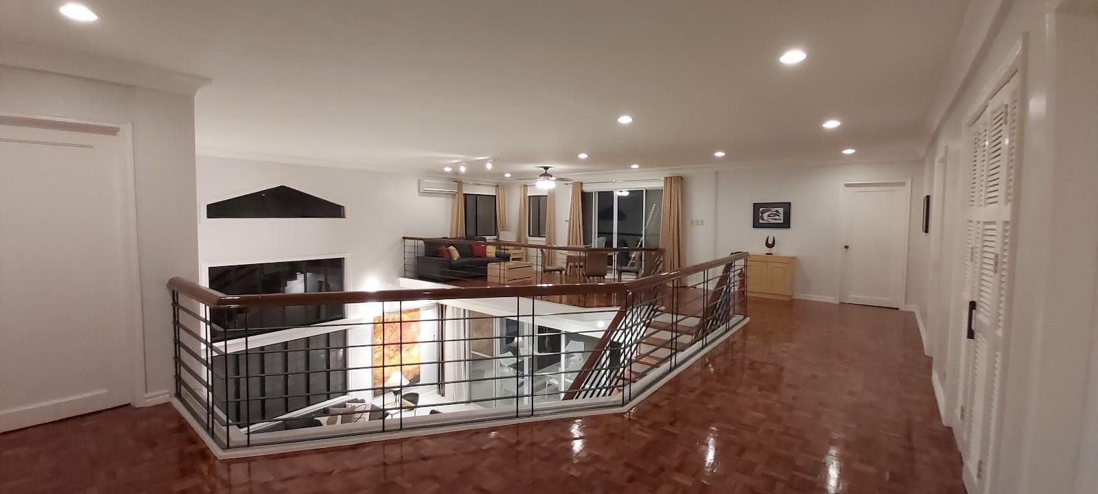 Newly renovated house - photo 2