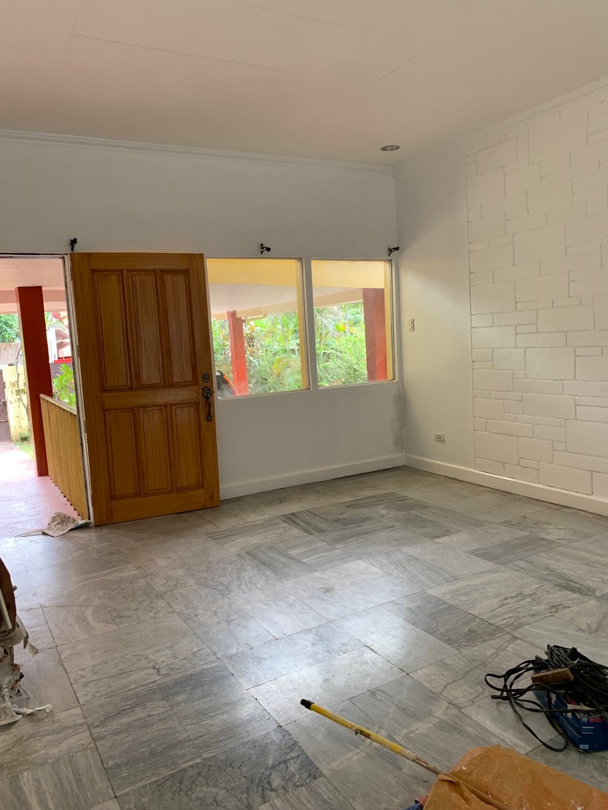 3 Bedroom House with Garden - photo 3