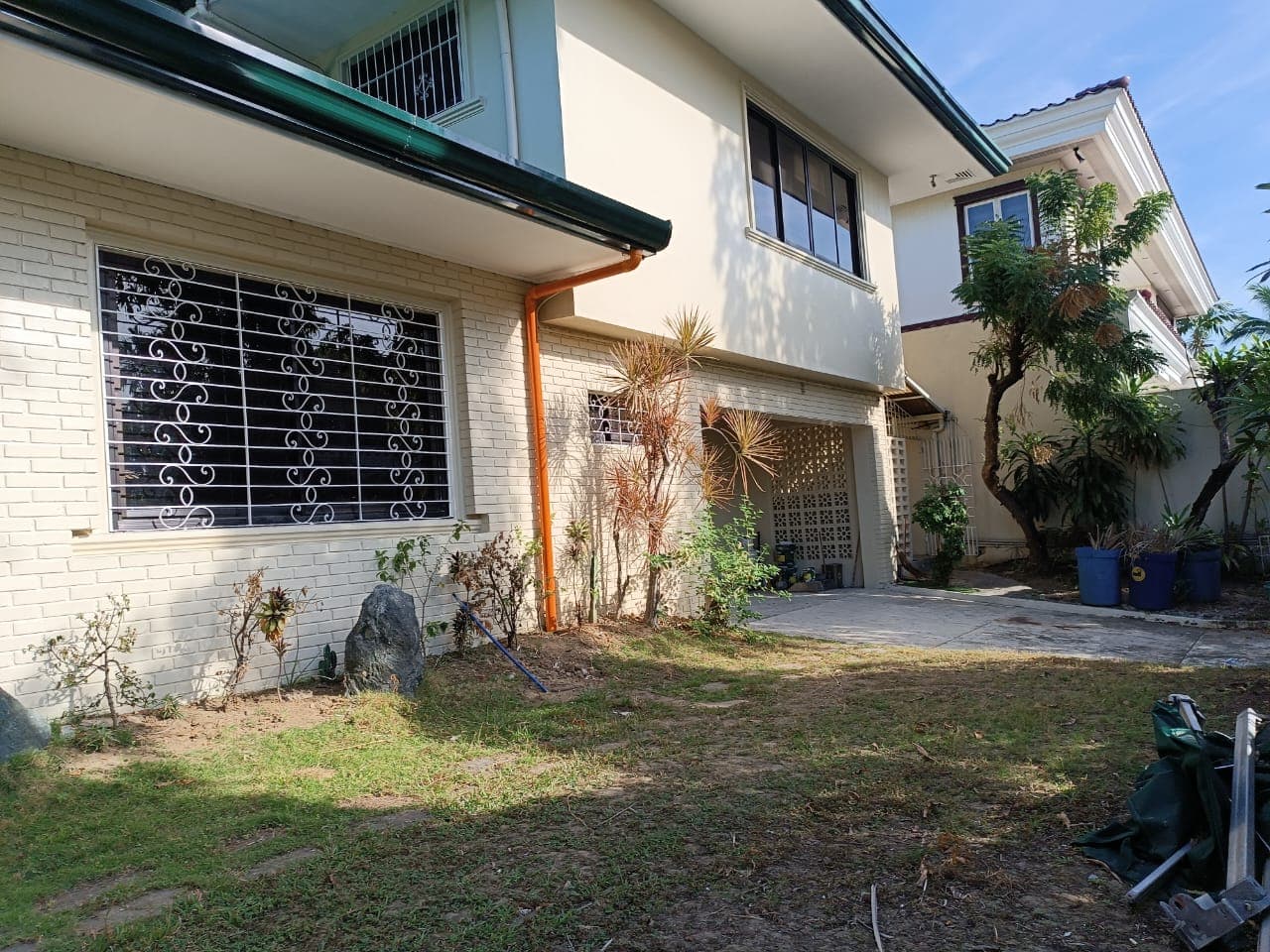 2 Storey 4 bedroom house - photo 3