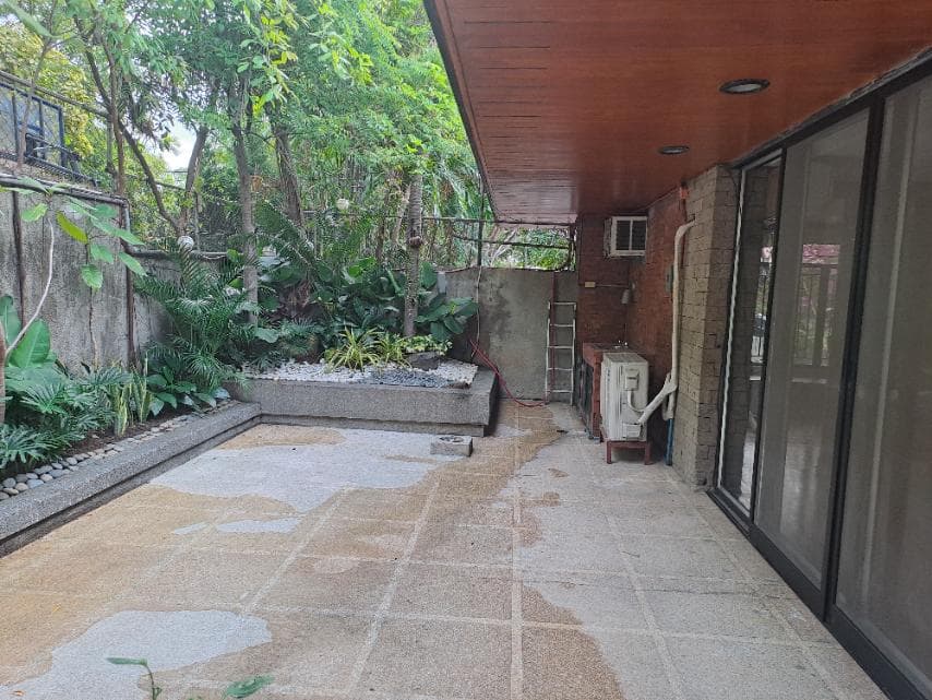Classic 2 Storey House - photo 2