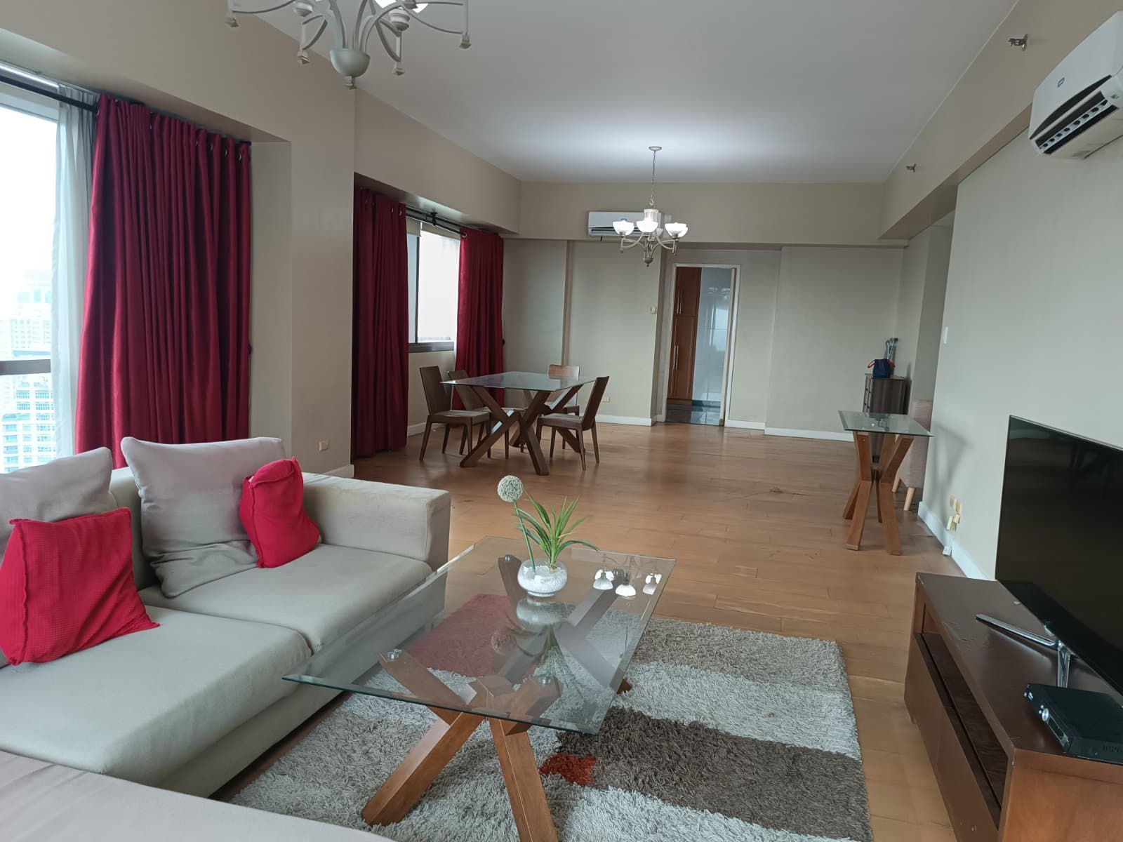 Cozy 3 Bedroom Unit - San Lorenzo, Makati - photo 1