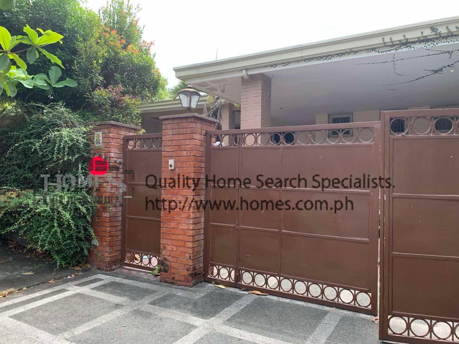 Bungalow 4 Bedroom house - Urdaneta Village, Makati - photo 1