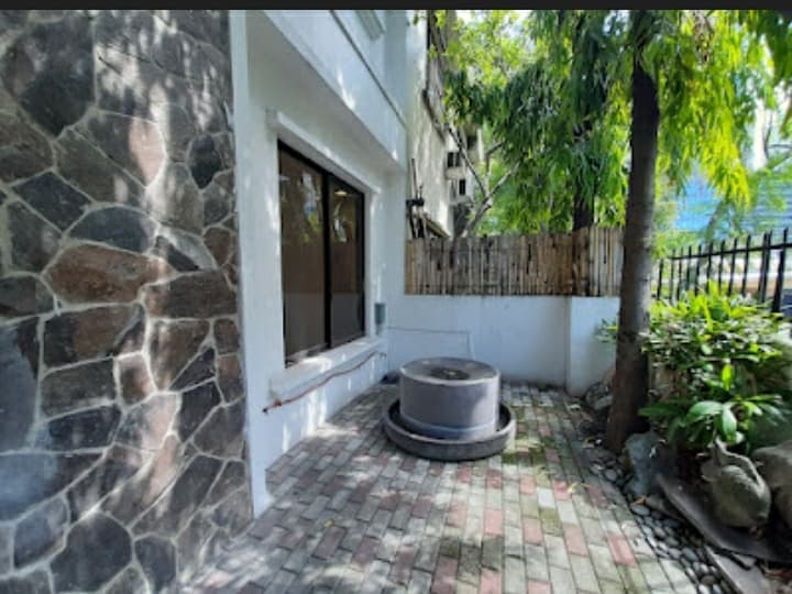 2 Storey Duplex House - Bel Air, Makati - photo 1
