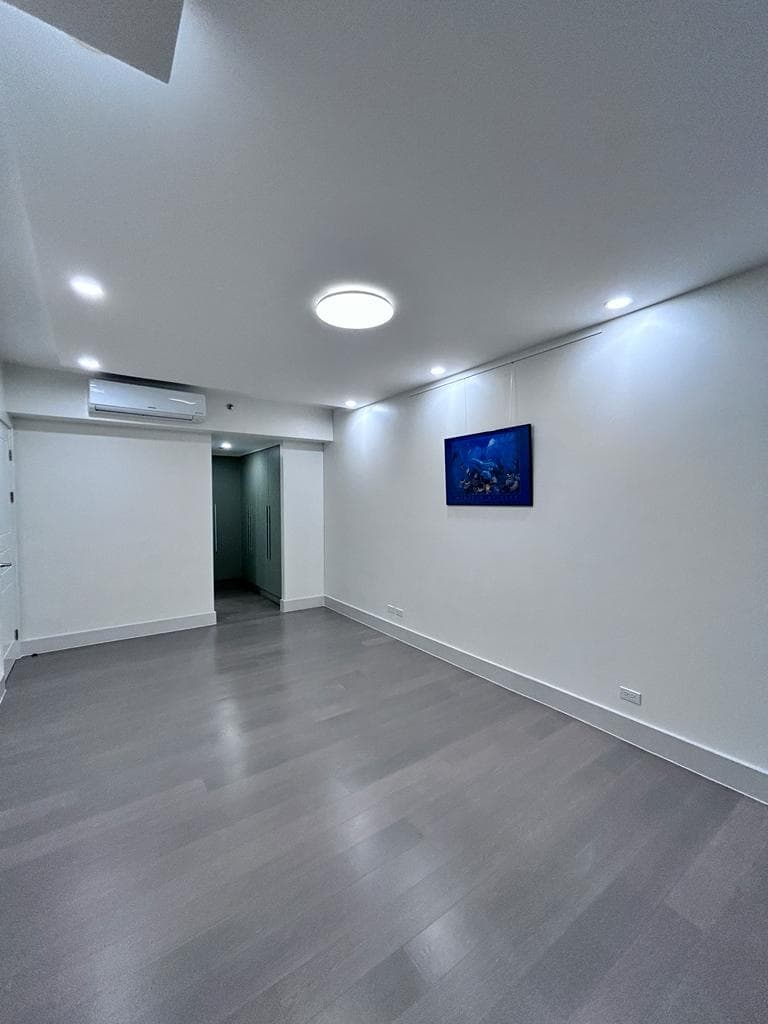 Brand new 2  Bedroom Unit with Balcony - photo 5