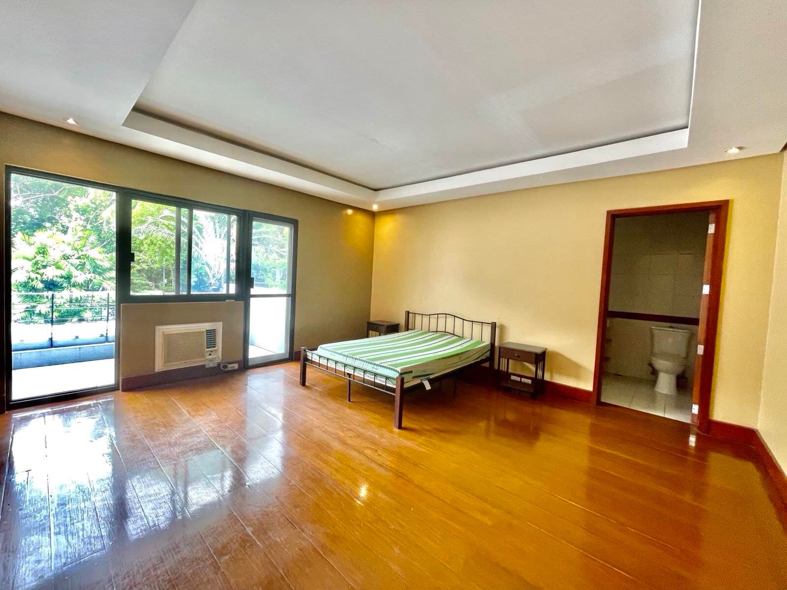 Renovated 2 Storey House - photo 4