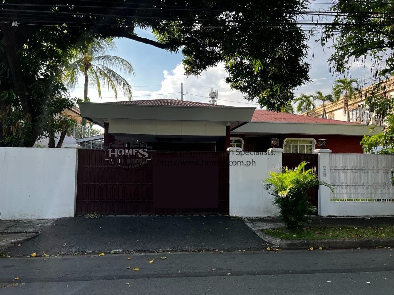 Bungalow house - photo 2