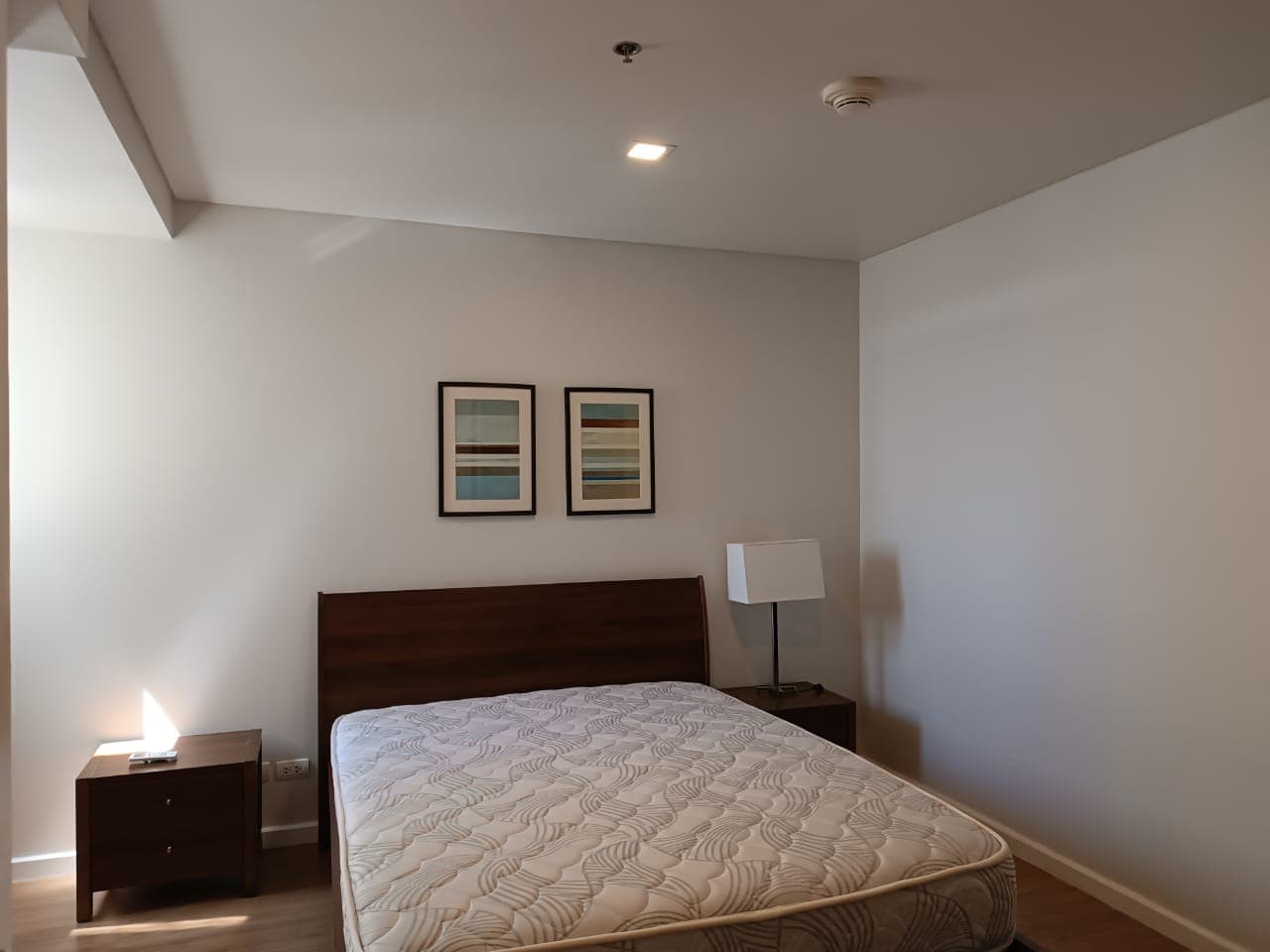 Bi Level 3 Bedroom Penthouse - photo 5