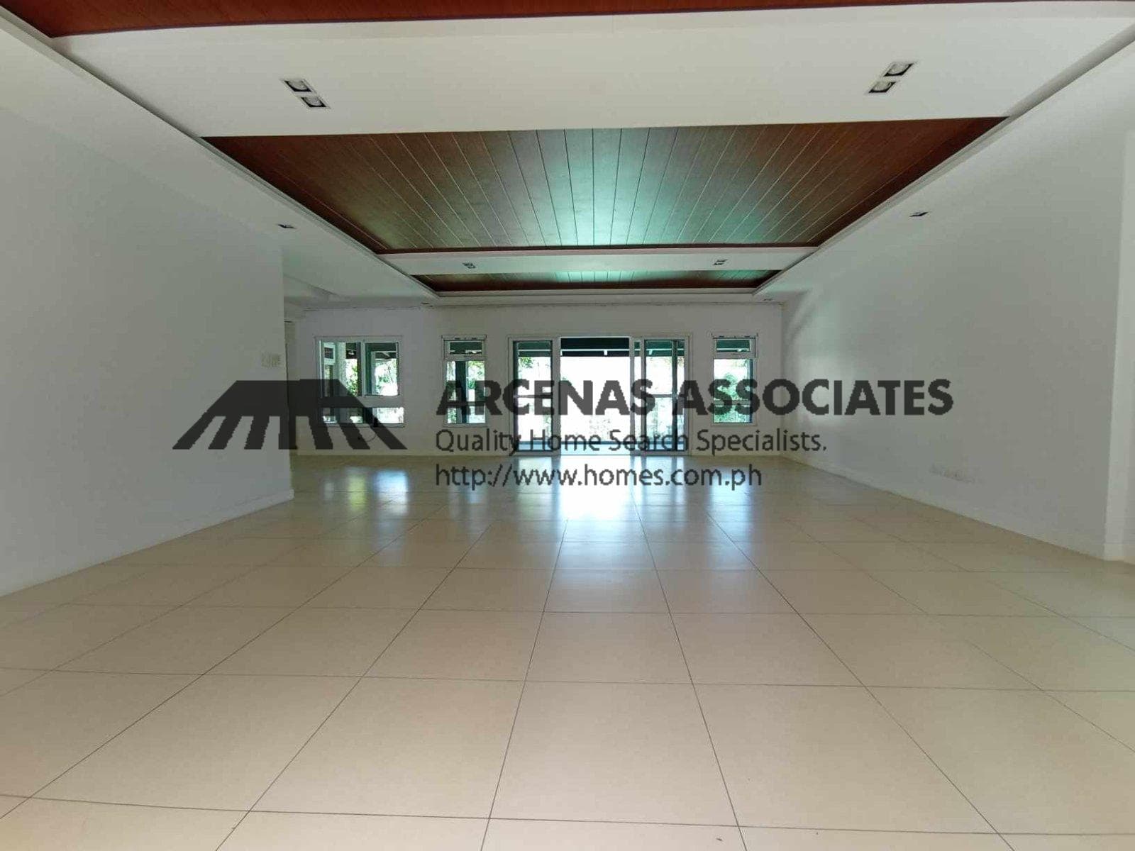 Well maintained 4 bedroom house - Dasmarinas Village, Makati - photo 1
