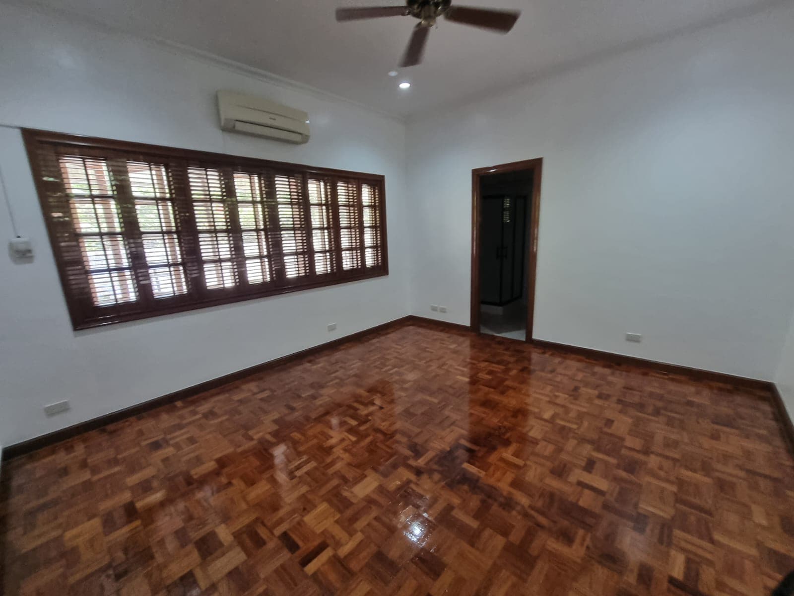 4 Bedroom House - photo 4