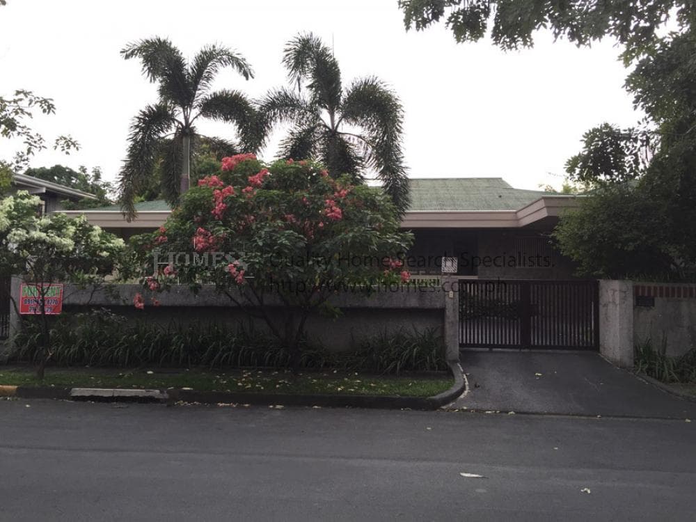 Spacious and stately bungalow - photo 2