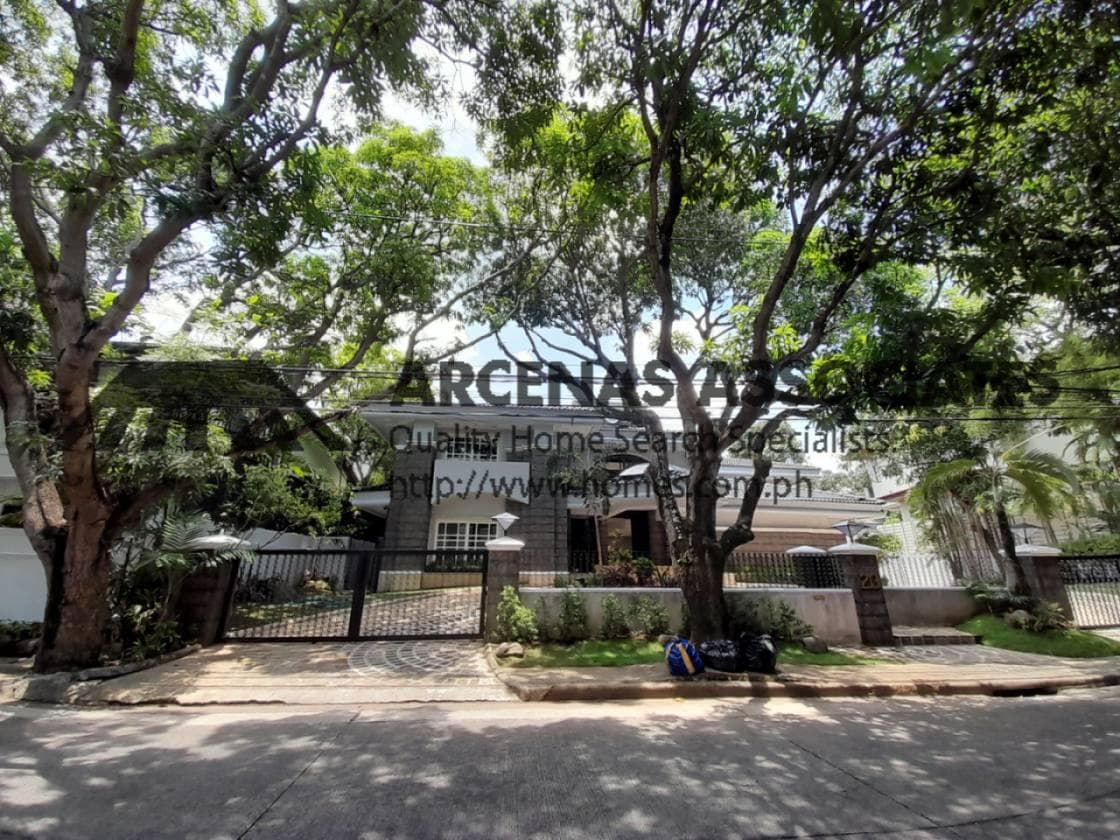 Spacious 2 Storey House - Ayala Alabang, Muntinlupa - photo 1