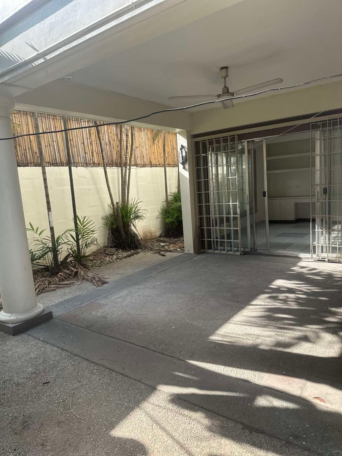 4-Bedroom Duplex House with Attic - San Lorenzo, Makati - photo 1