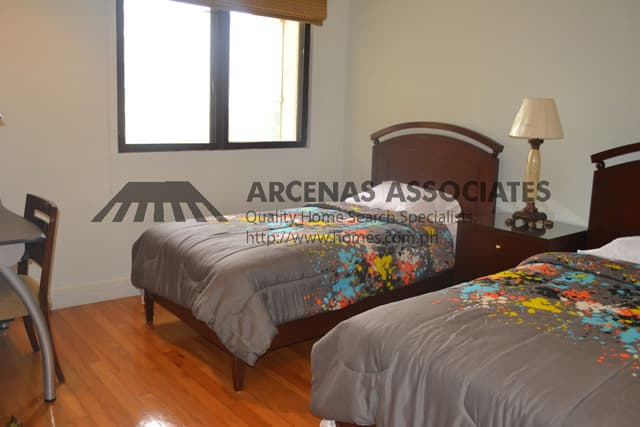 2 bedroom apartment in Biltmore - photo 3