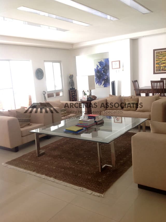 Modern 5 bedroom bungalow - photo 2