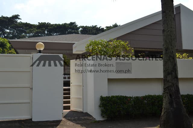 Large bargain 5 bedroom - photo 2