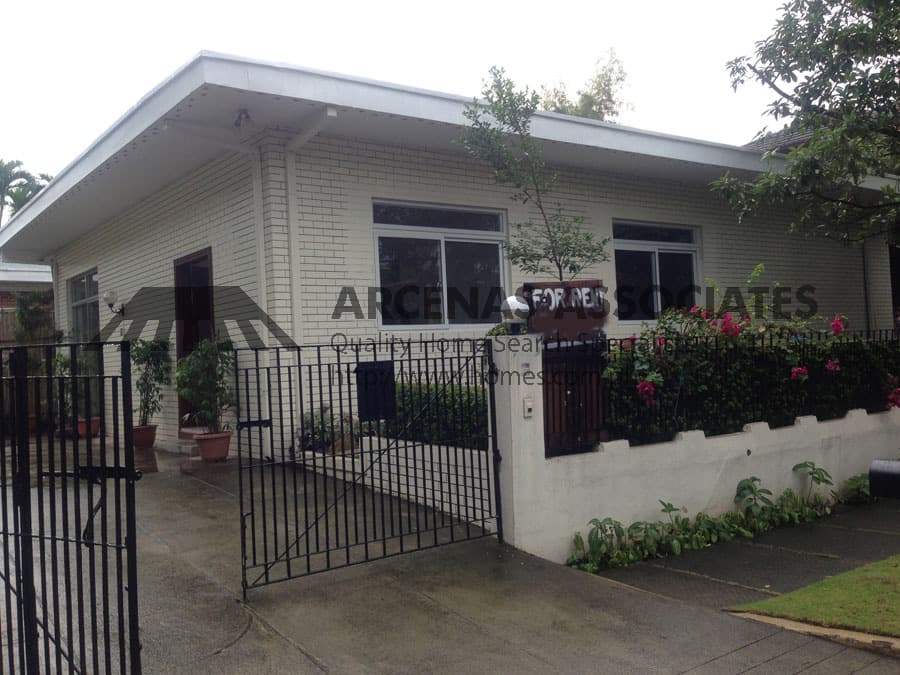 Uncluttered 3 bedroom bungalow - Dasmarinas Village, Makati - photo 1