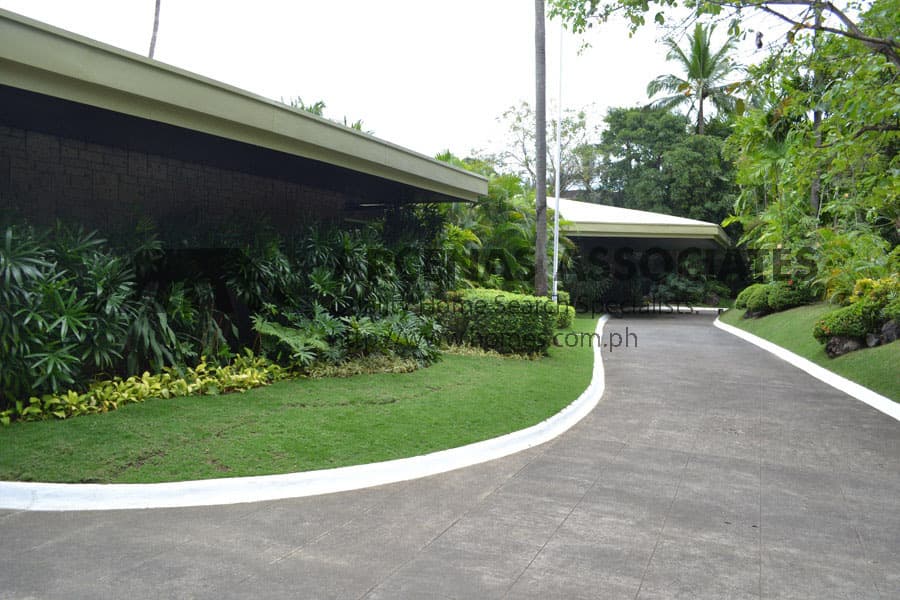 Ritzy and spacious entertainment bungalow - photo 2