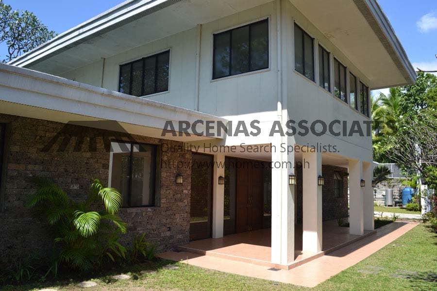 Homestyle 2 storey - Dasmarinas Village, Makati - photo 1