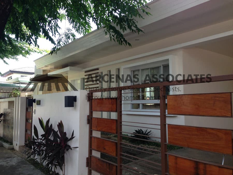 Functional Modern 4 bedroom bungalow - Dasmarinas Village, Makati - photo 1