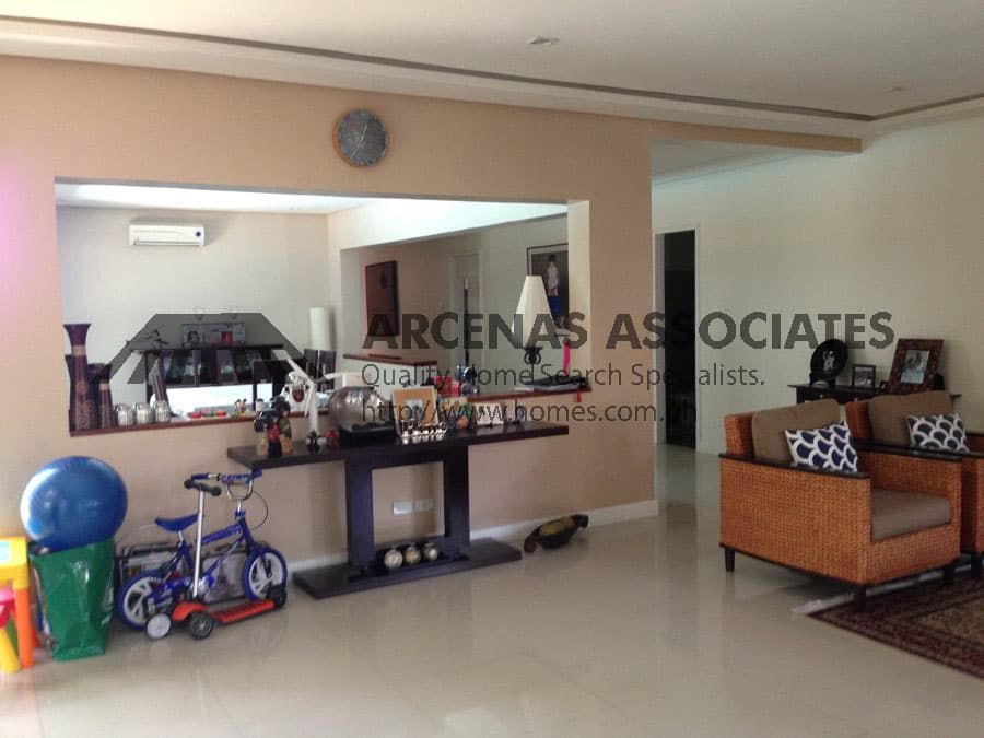 Functional Modern 4 bedroom bungalow - photo 3