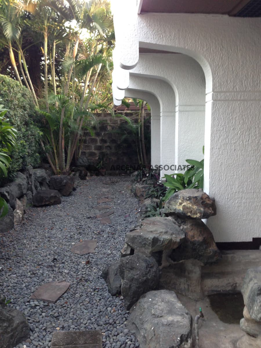 Easy on the pocket retro 2-storey - photo 2