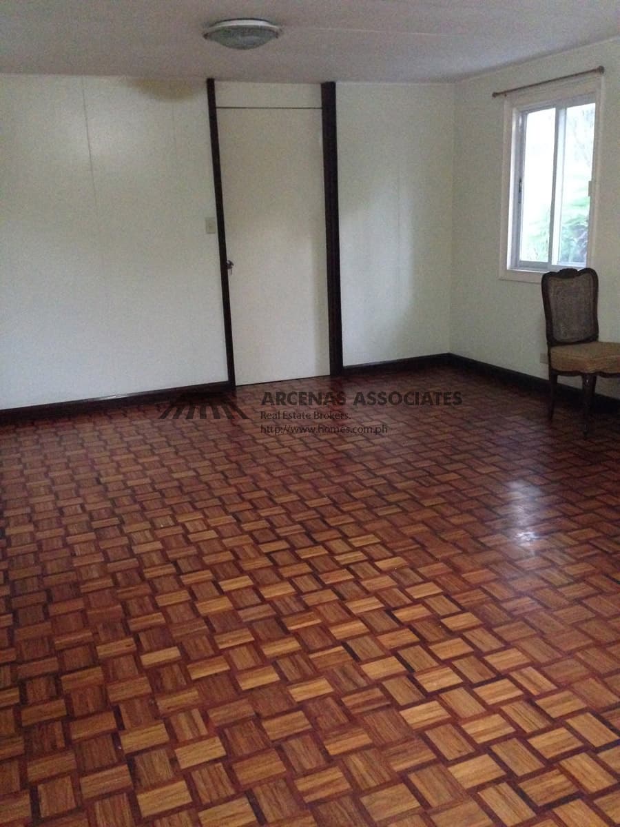 Easy on the pocket retro 2-storey - photo 5
