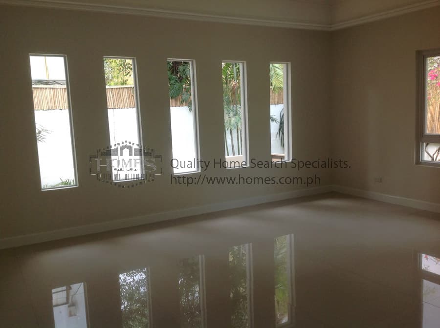 New and Modern one-storey bungalow - photo 3