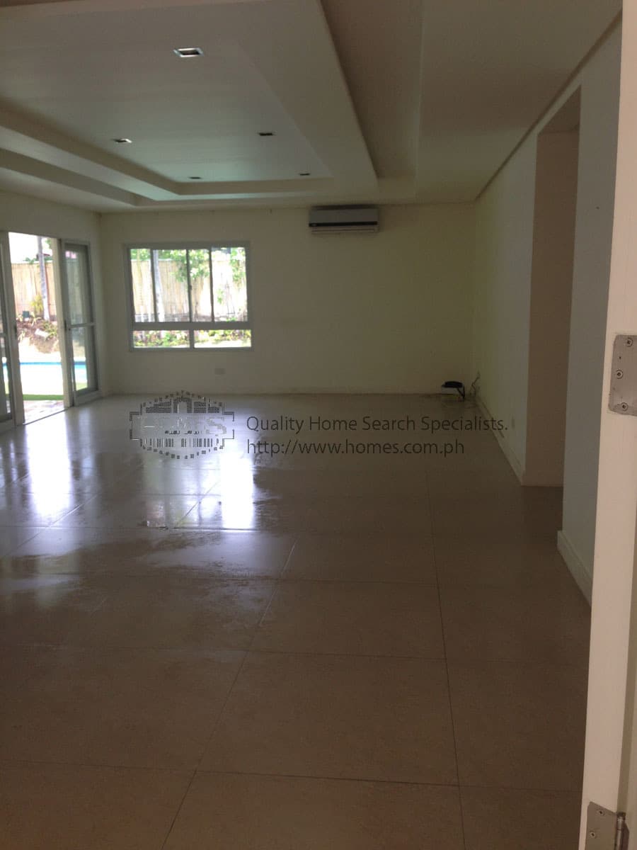 Modern four (4) Bedroom Bungalow - photo 2
