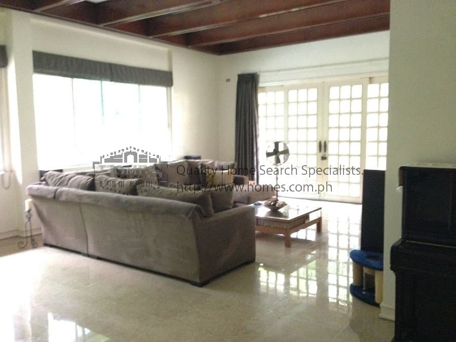 Well layed-out bungalow - photo 3