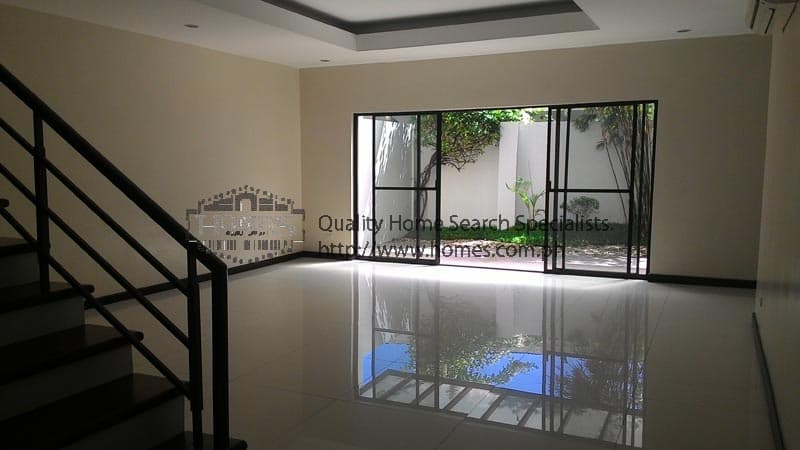 Neat and modern 2-storey - photo 4