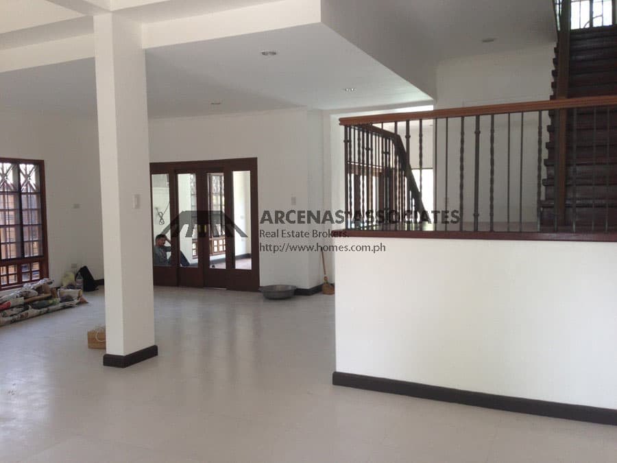 Elegant 4 bedroom house - photo 4