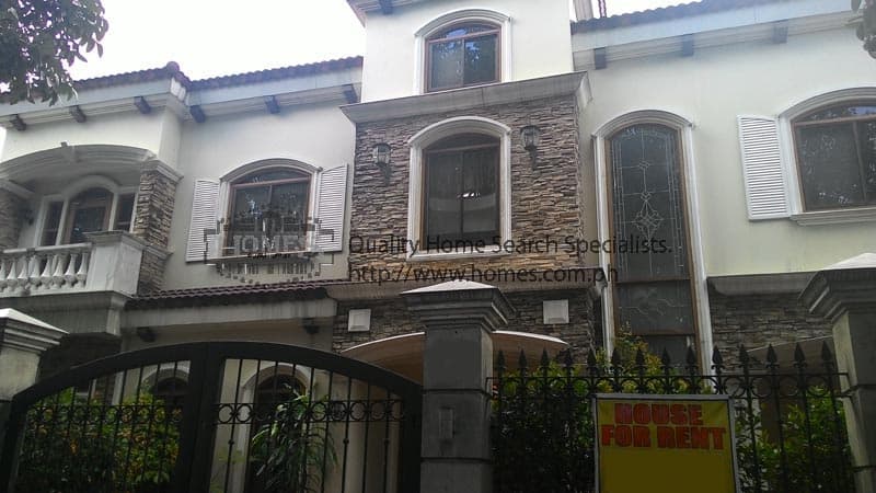 Multiple roomed 2-storey - Dasmarinas Village, Makati - photo 1
