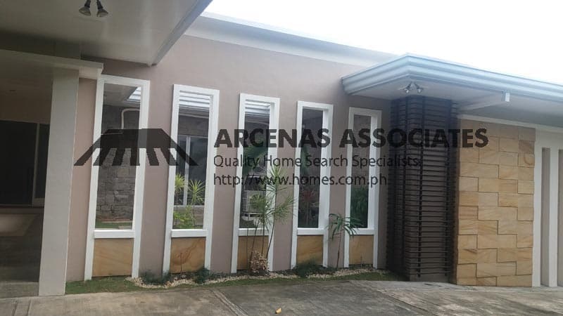 Modern and exquisite split-level - Dasmarinas Village, Makati - photo 1